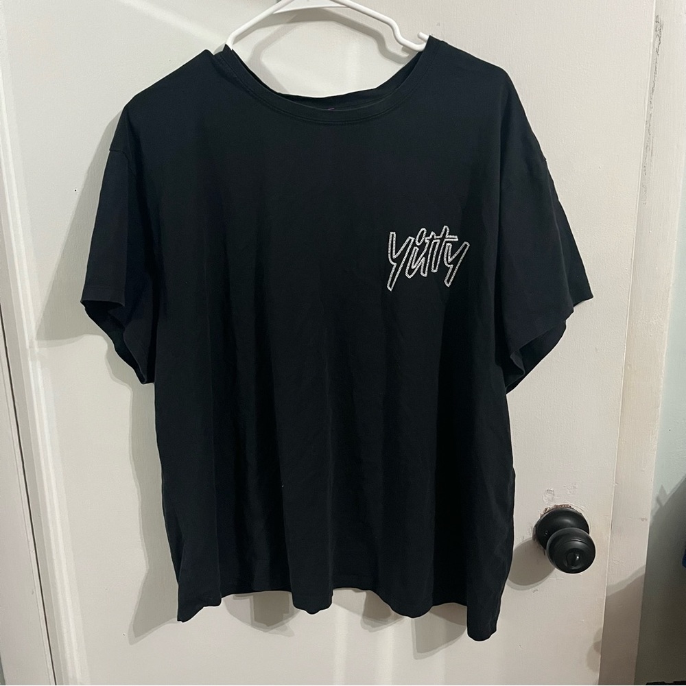 Women’s Yitty Black T-Shirt Size 1X
